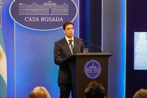 Ravier remarcó que Milei no tiene relación con Cerimedo desde 2023