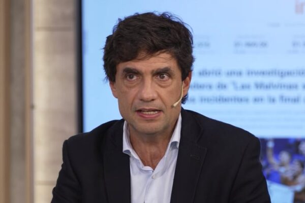 Lacunza advirtió sobre reservas y tipo de cambio de cara a 2027