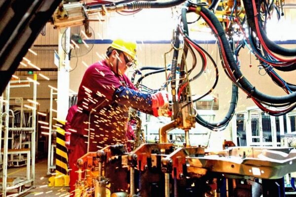 Industriales de Santa Fe advierten sobre un semestre difícil