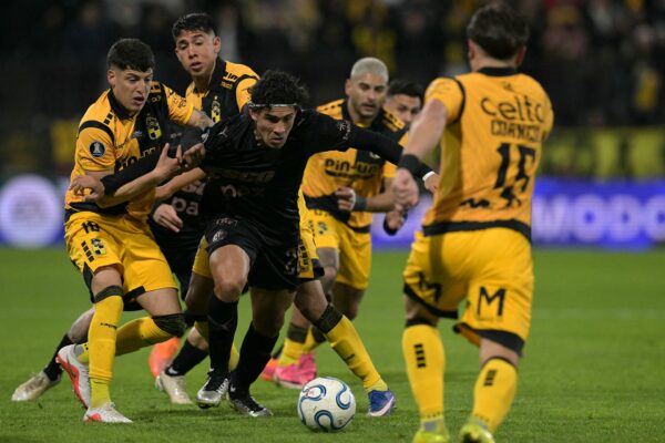 Platense visita a Coquimbo Unido por un lugar en cuartos de la Libertadores
