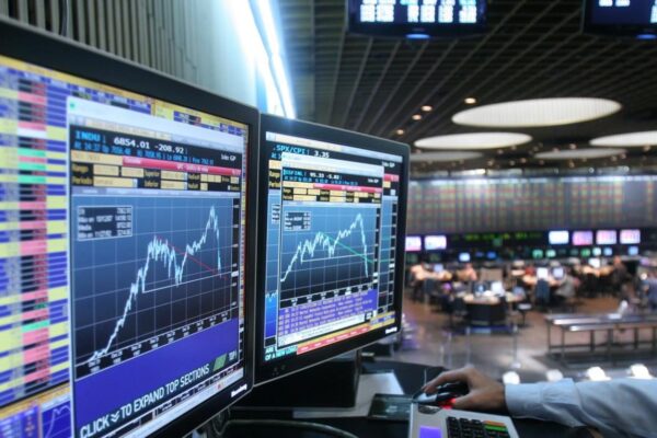 El riesgo país superó los 517 puntos pese a la mejora del clima financiero global