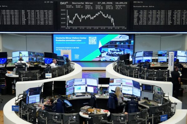 Se desploman los bonos en el mundo y Wall Street cae por el temor a la inflación
