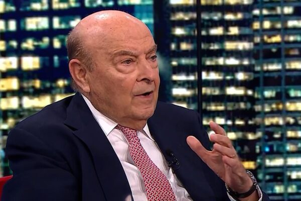 Cavallo pidió al gobierno levantar el cepo y darle al dólar curso legal