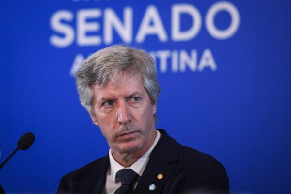 La AGN desmiente a Bausili: la auditoría del oro en el exterior sigue sin concluir