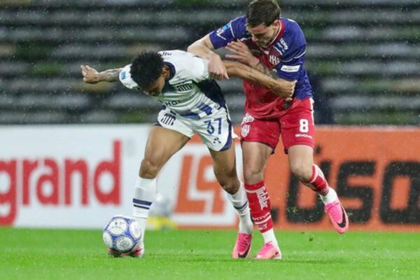 Talleres venció 2-1 a Unión y cortó una racha de cinco partidos sin ganar