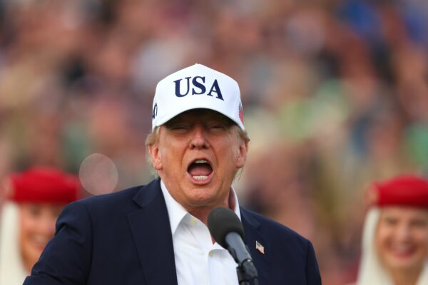 La Corte Suprema de EE.UU. frenó el intento de Trump de limitar el voto por correo