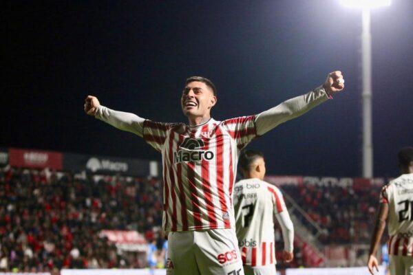 Instituto venció 2-1 a Estudiantes de Río Cuarto y es único líder de su zona