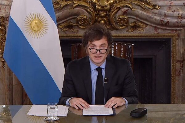 Milei negó que la ofensiva por Malvinas sea una estrategia electoral