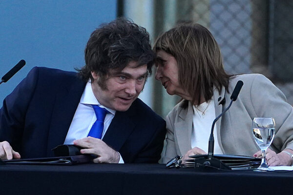 Milei bajó el tono a la tensión con Bullrich por el video con Lali