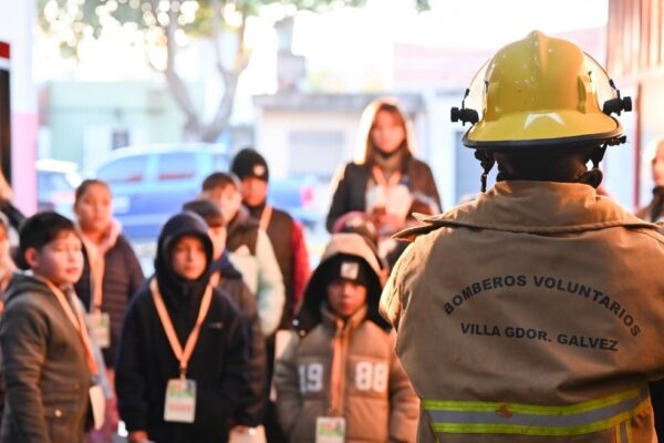 Villa Gobernador Gálvez: más de 700 alumnos conocieron sus instituciones