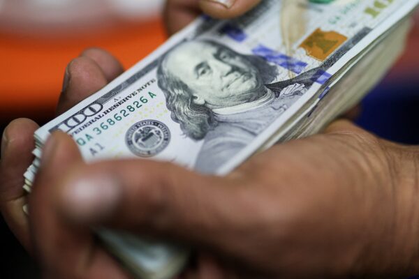 El dólar mayorista rebotó y cortó una racha de tres bajas seguidas