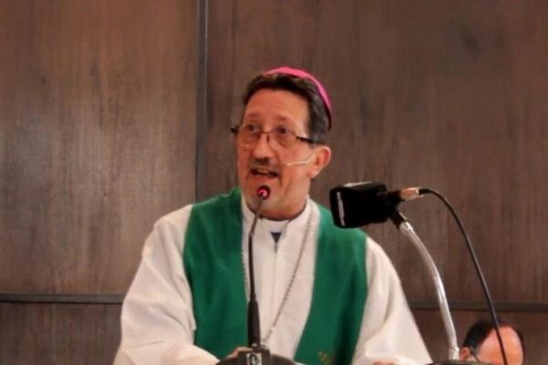 La Santa Sede privó a monseñor Seirutti de su cargo en Córdoba