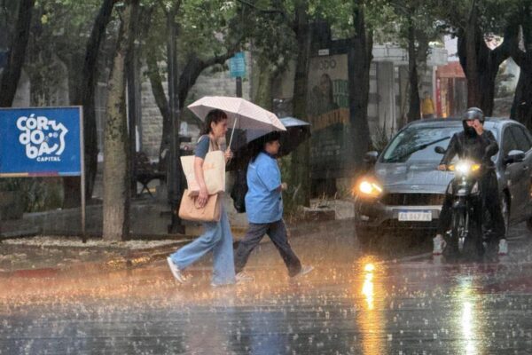 Alerta amarilla por tormentas fuertes en Córdoba este sábado