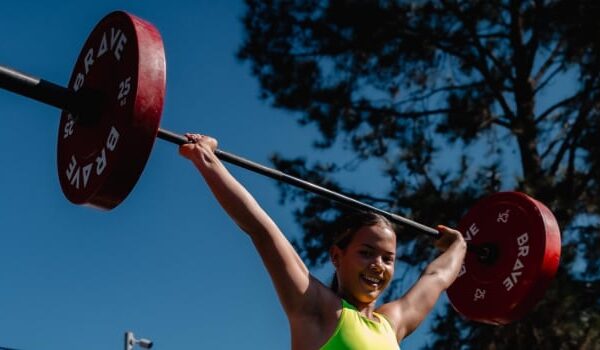 De viral por una caída a campeona sudamericana de pesas a los 14 años