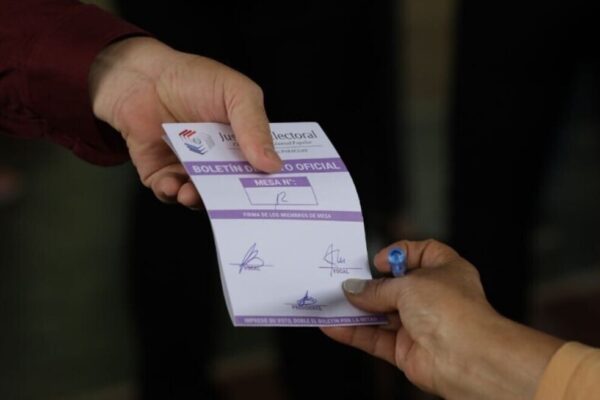 La oposición se impone en Asunción y Ciudad del Este en Paraguay
