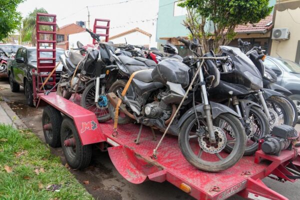Santa Fe retiró 70 motos secuestradas y ya suma 2.000 vehículos trasladados